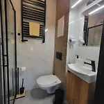 Vesta M52 Free Parking מלון דירות 3*