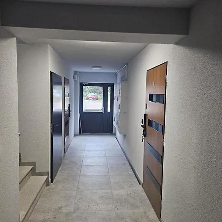 Vesta M52 Free Parking シュチェチン