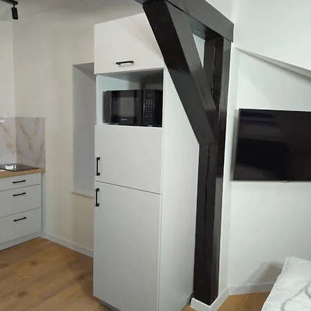 Vesta M52 Free Parking 3* Štetín