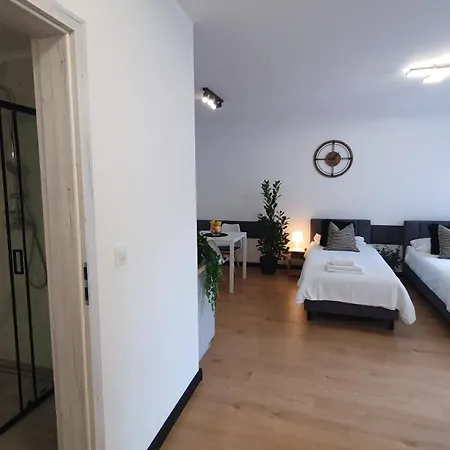 Vesta M52 Free Parking Aparthotel