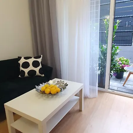 Aparthotel Vesta M52 Free Parking 3*