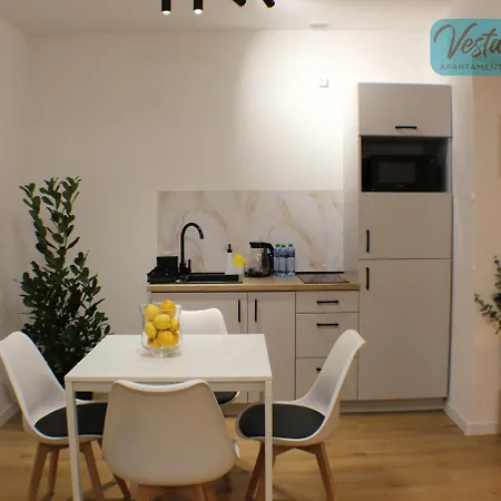 Vesta M52 Free Parking 3*