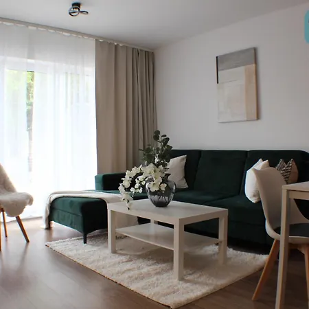 Vesta M52 Free Parking 3* シュチェチン