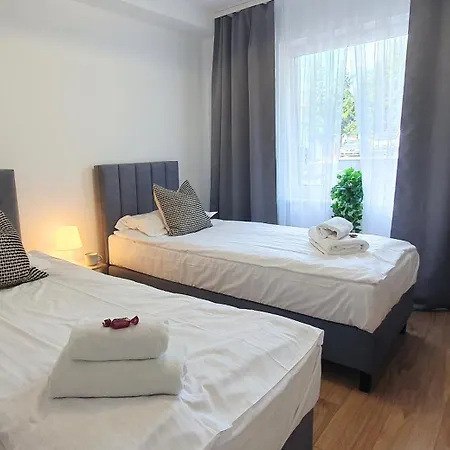 Vesta M52 Free Parking Aparthotel 3*