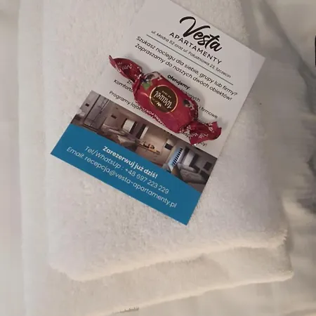 Vesta M52 Free Parking 3* 什切青