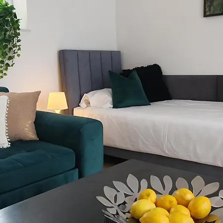 Vesta M52 Free Parking Apartahotel