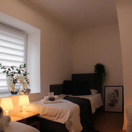 Vesta M52 Free Parking 3* Szczecin