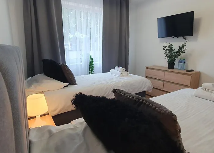 Vesta M52 Free Parking 3* Szczecin