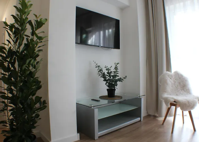 Vesta M52 Free Parking