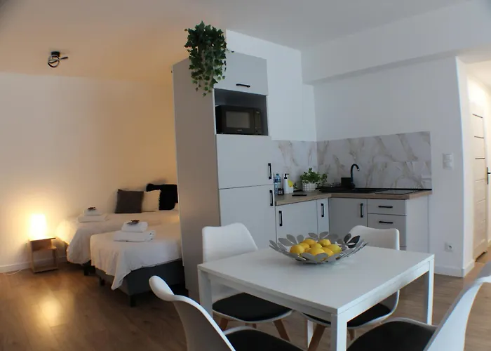 Vesta M52 Free Parking Szczecin