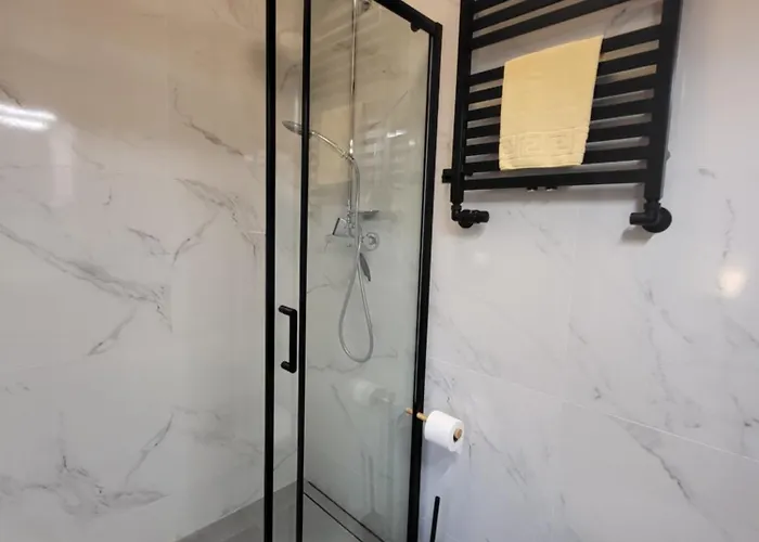 Vesta M52 Free Parking