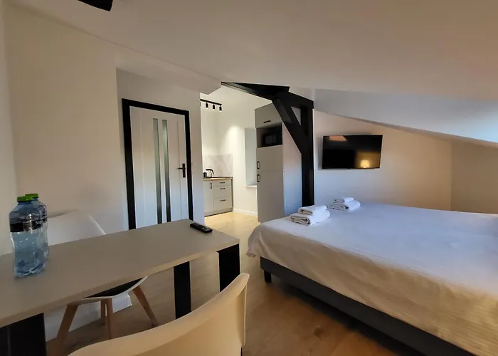 Vesta M52 Free Parking Apartahotel 3*