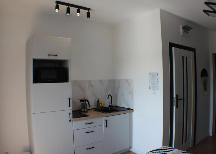 Vesta M52 Free Parking 3* Estetino