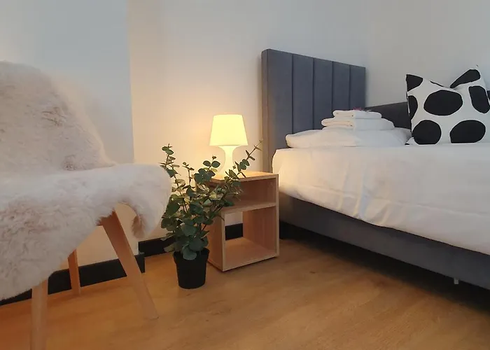 Vesta M52 Free Parking 3* Szczecin