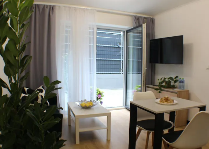 Vesta M52 Free Parking 3* Szczecin